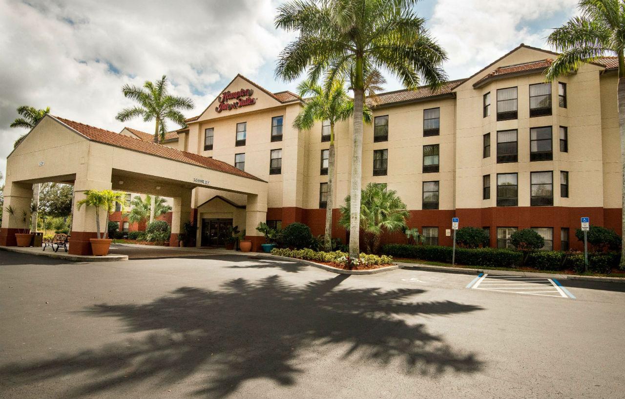 Hampton Inn&Suites Fort Myers Beach/Sanibel Gateway Exterior foto